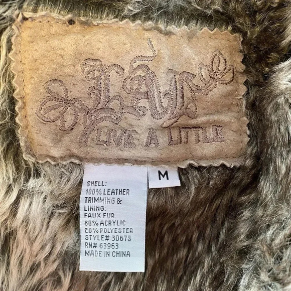 Live a Little Leather Suede Vest Jacket Lady M Faux Fur Tan Boho Western Gothic - Picture 3 of 9